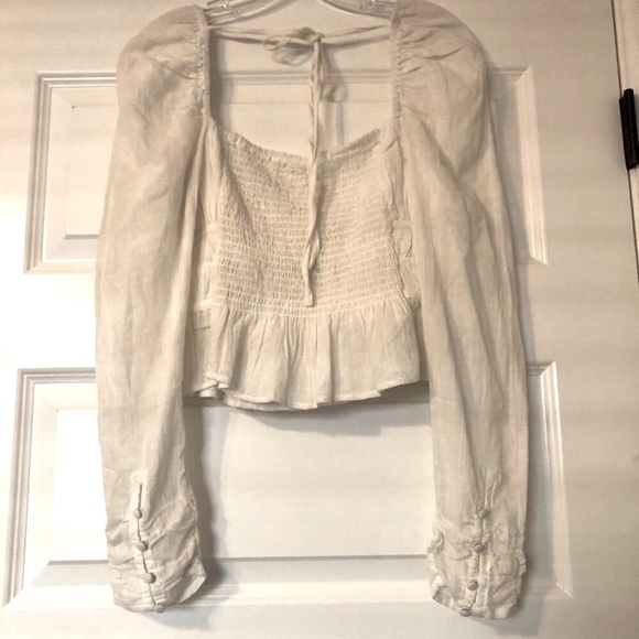 NWT FREE PEOPLE Chloe Ivory Cropped Peplum Smocked Peasant Top M - Picture 5 of 6